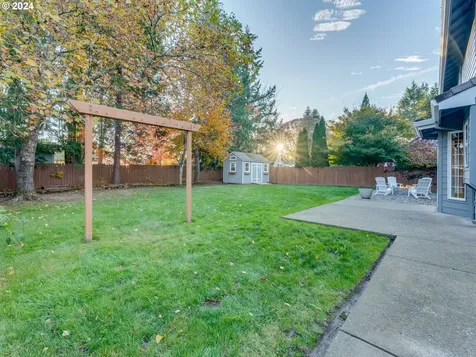 1256 SW Russ Lane Mcminnville OR 97128