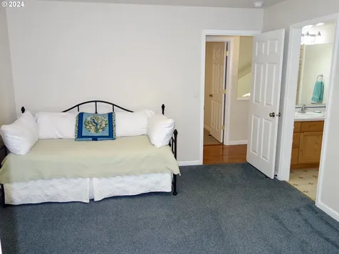 2601 NE 121st Street Vancouver WA 98686