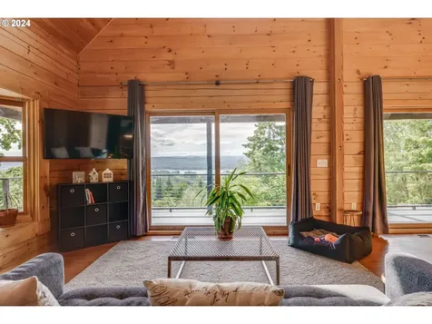 227 Erion Lane Woodland WA 98674