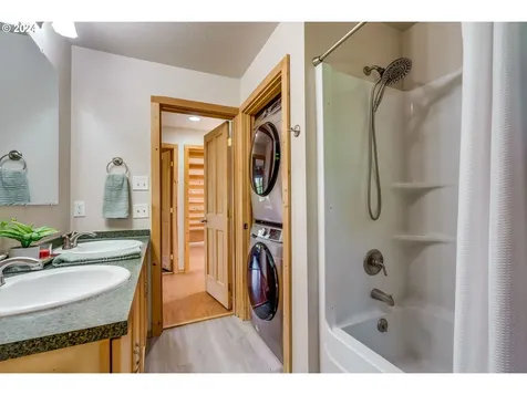 227 Erion Lane Woodland WA 98674