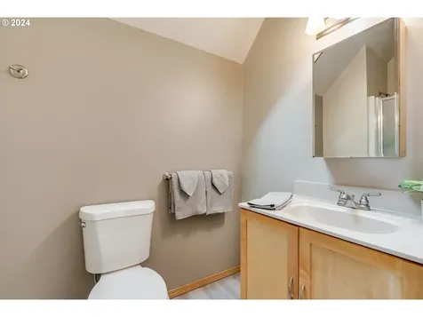 227 Erion Lane Woodland WA 98674