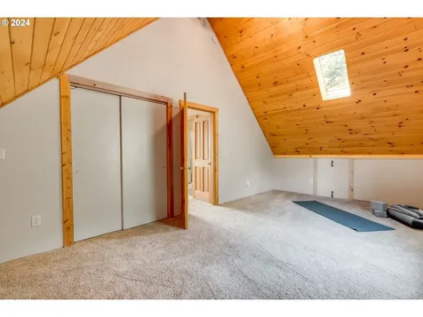 227 Erion Lane Woodland WA 98674