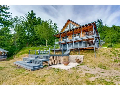 227 Erion Lane Woodland WA 98674