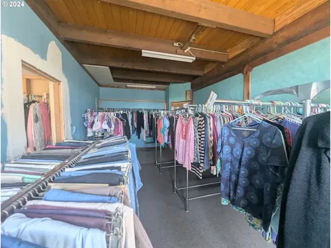 1503 Division Street Elgin OR 97827