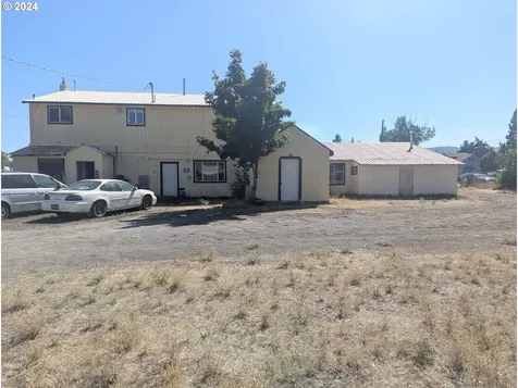 1503 Division Street Elgin OR 97827