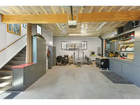 115 W Franklin Street Bingen WA 98605