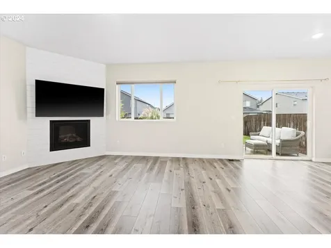 12410 NE 102nd Street Vancouver WA 98682