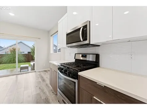 12410 NE 102nd Street Vancouver WA 98682