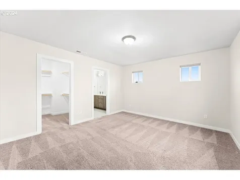 12410 NE 102nd Street Vancouver WA 98682