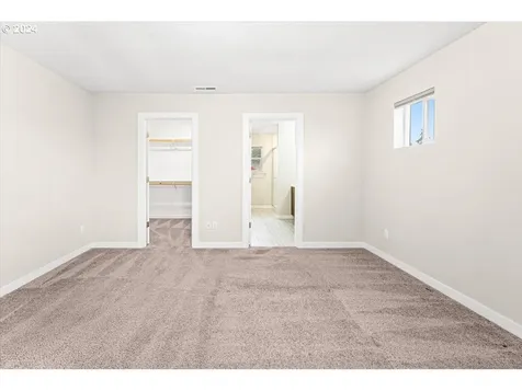 12410 NE 102nd Street Vancouver WA 98682