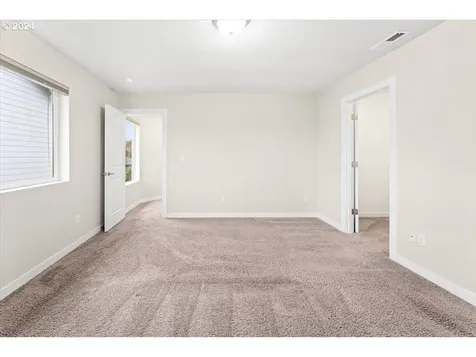 12410 NE 102nd Street Vancouver WA 98682