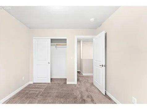 12410 NE 102nd Street Vancouver WA 98682