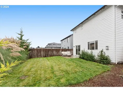 12410 NE 102nd Street Vancouver WA 98682
