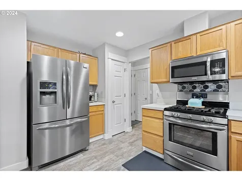 7021 NE Willowgrove Street Hillsboro OR 97124