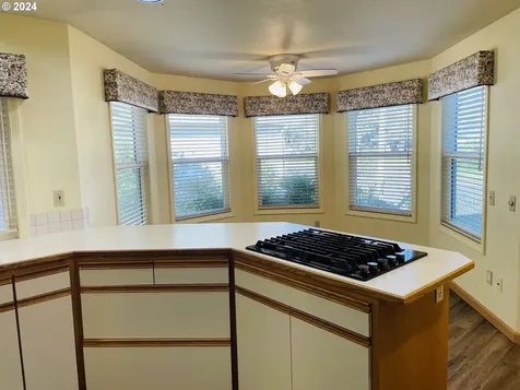 15020 NE Summerplace Drive Portland OR 97230