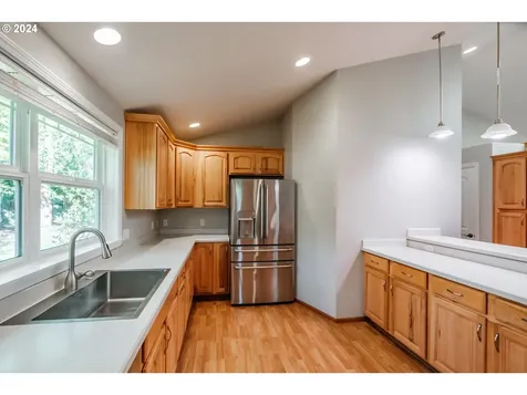 930 Nw Meadow View Drive Corvallis OR 97330