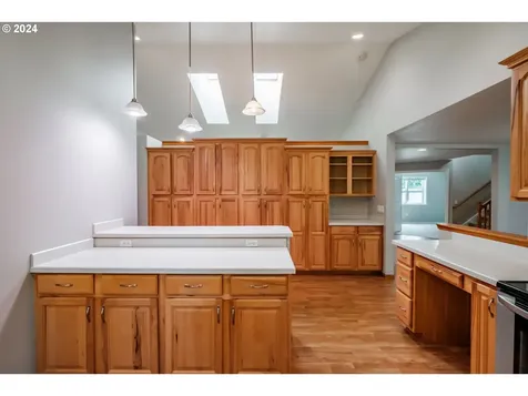 930 Nw Meadow View Drive Corvallis OR 97330