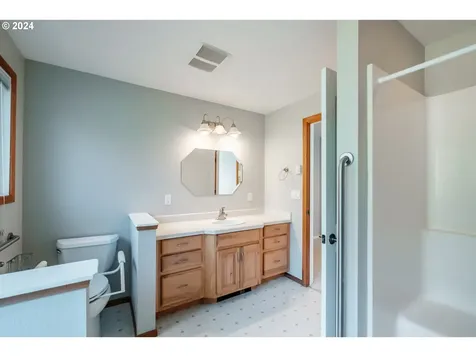 930 Nw Meadow View Drive Corvallis OR 97330