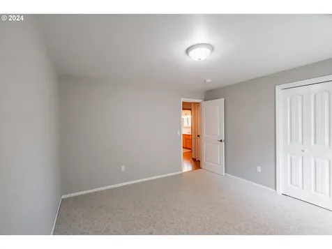 930 Nw Meadow View Drive Corvallis OR 97330