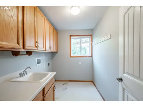 930 Nw Meadow View Drive Corvallis OR 97330