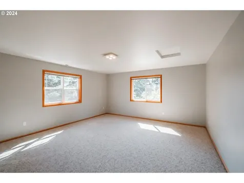 930 Nw Meadow View Drive Corvallis OR 97330