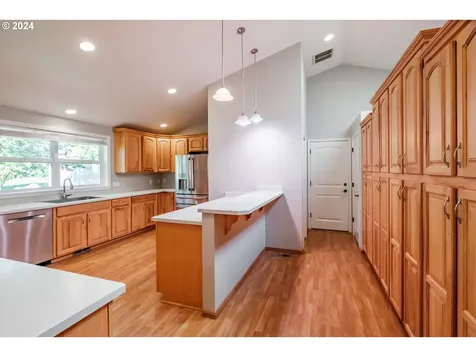 930 Nw Meadow View Drive Corvallis OR 97330