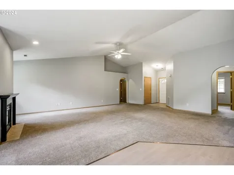 2702 Nw 3rd Way Battle Ground WA 98604