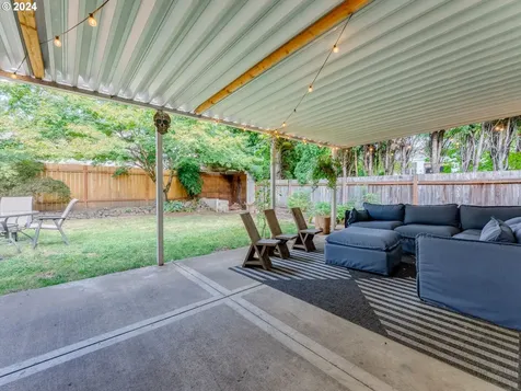 419 Ne 14th Street Mcminnville OR 97128