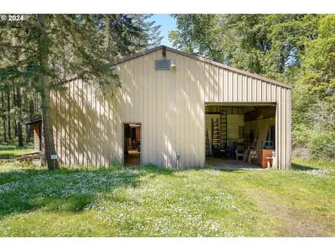 40555 Highway 226 Scio OR 97374