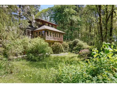 40555 Highway 226 Scio OR 97374