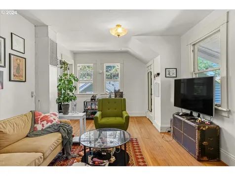 3504 Se Sherman Street Portland OR 97214