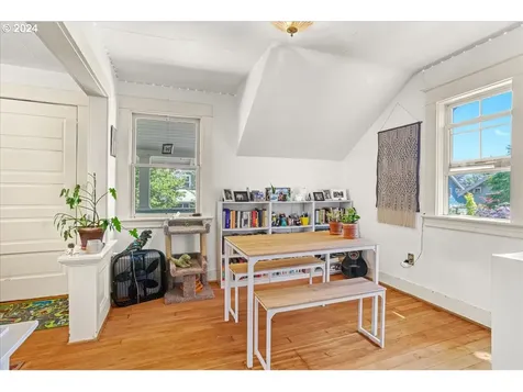 3504 Se Sherman Street Portland OR 97214
