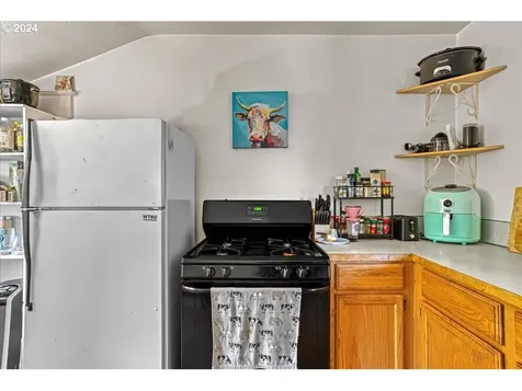 3504 Se Sherman Street Portland OR 97214
