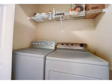5339 Se 137th Avenue Portland OR 97236