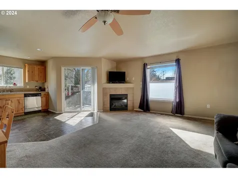 5339 Se 137th Avenue Portland OR 97236