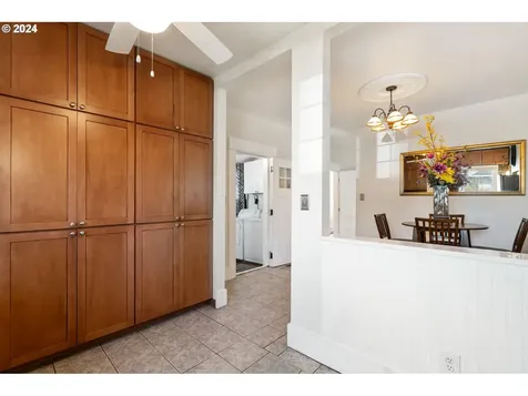 3710 Se 68th Avenue Portland OR 97206