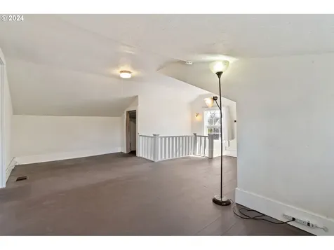 3710 Se 68th Avenue Portland OR 97206