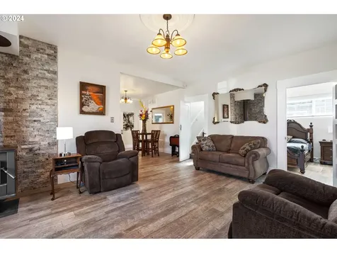 3710 Se 68th Avenue Portland OR 97206