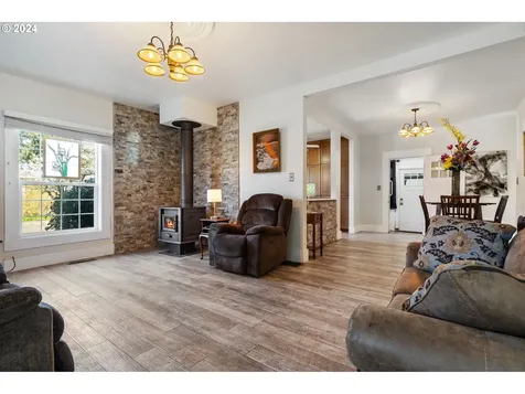 3710 Se 68th Avenue Portland OR 97206