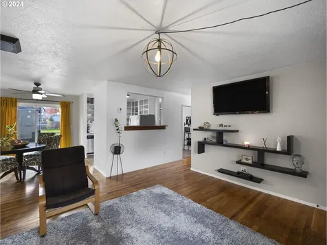520 Harrison Street Fairview OR 97024