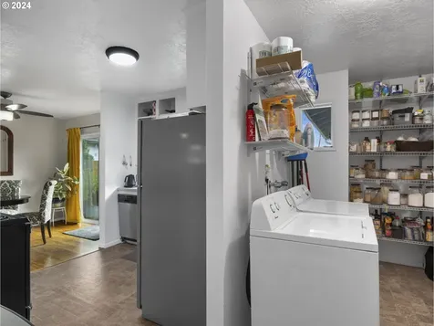 520 Harrison Street Fairview OR 97024