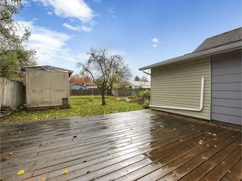 520 Harrison Street Fairview OR 97024