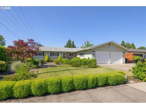 1855 Montreal Avenue Eugene OR 97408