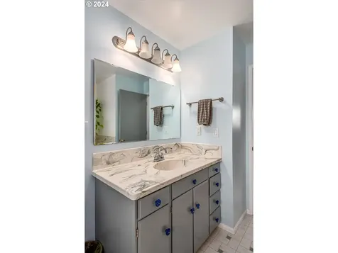1855 Montreal Avenue Eugene OR 97408