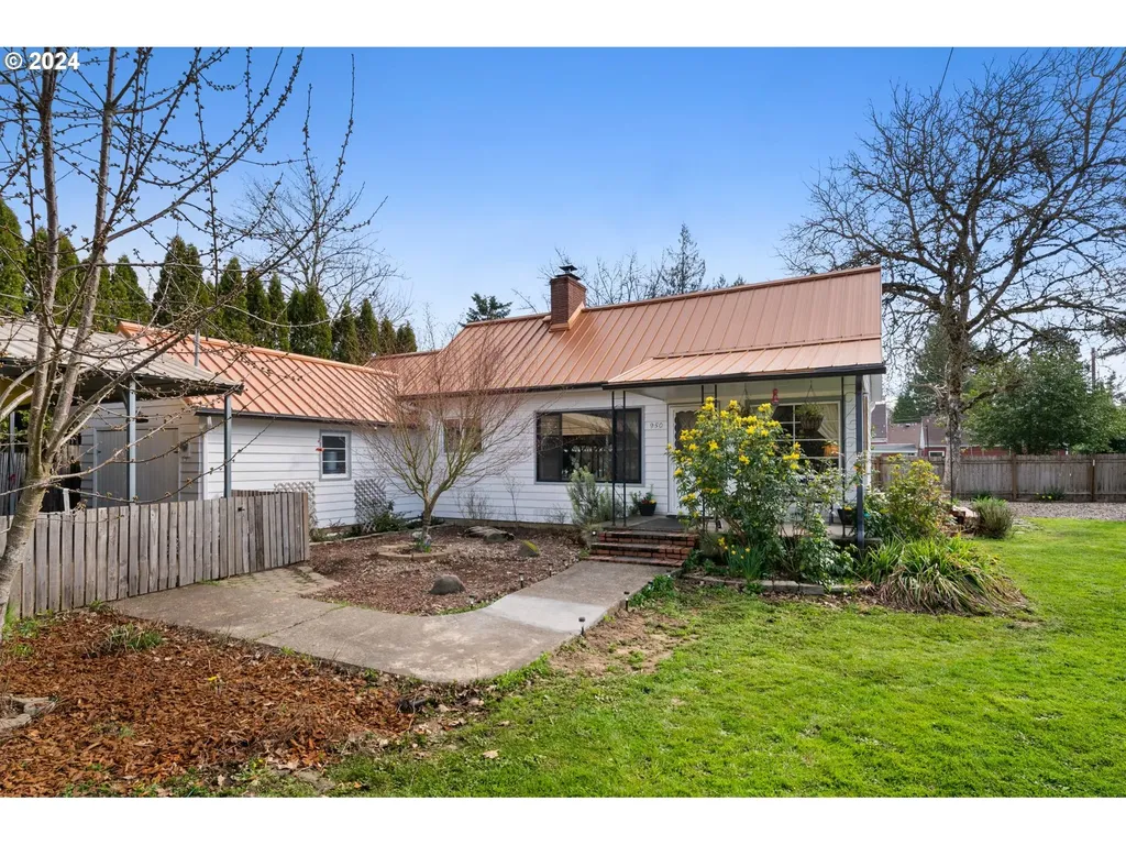 950 SE Hembree Street Mcminnville OR 97128