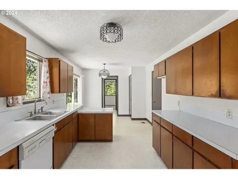 36600 Se Colorado Road Sandy OR 97055