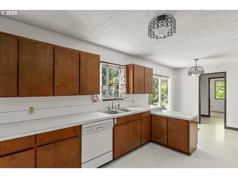 36600 Se Colorado Road Sandy OR 97055