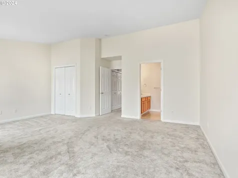 691 NE 8th Street Gresham OR 97030