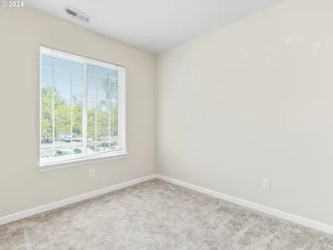 691 NE 8th Street Gresham OR 97030
