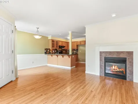 691 NE 8th Street Gresham OR 97030